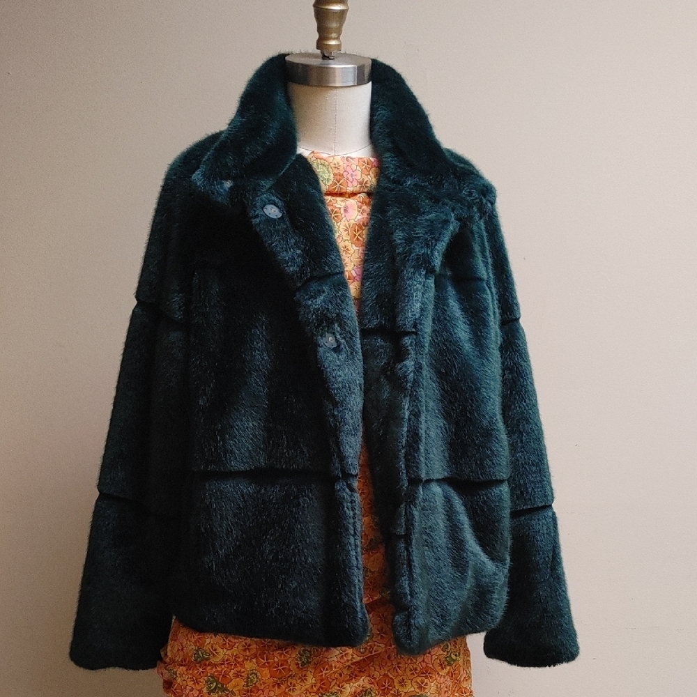 Lindex Jade Green Faux Fur Raglan Jacket Small EUC